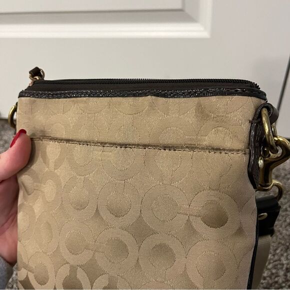 COACH Madison Dotted Op Art Swingpack Brown and Tan Crossbody - Picture 6 of 14